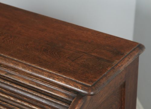 fig 5. Antique English George V 3ft 6” Oak Roll Top Pedestal Office Desk (Circa 1920)