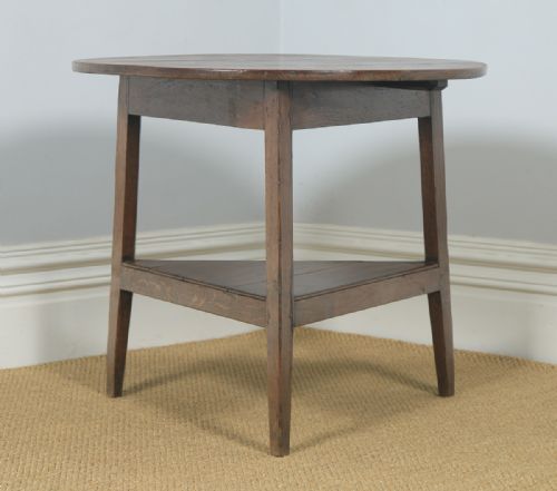 fig 2. Antique English Georgian Circular Oak Cricket Occasional Table (Circa 1780 - 1820)