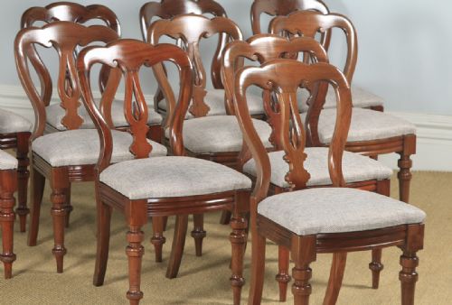 fig 4. Antique English Victorian Set of 12 Twelve Mahogany Balloon Spear Back Dining Chairs (Circa 1870)