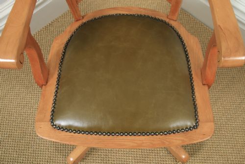fig 8. Antique American Edwardian Art Nouveau Birch Revolving Office Desk Arm Chair J.S. Ford, Johnson & Co (Circa 1910)
