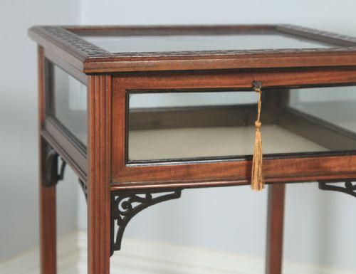 fig 6. Antique English Edwardian Chippendale Style Carved Solid Mahogany Glass Bijouterie Display Cabinet Table (Circa 1910)
