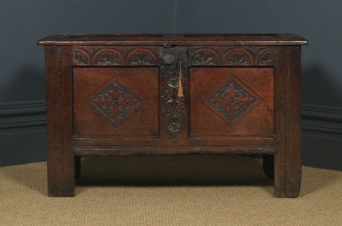 fig 2. Antique English 18th Century Georgian Oak Joined & Panelled Coffer Chest Blanket Box Trunk (Circa 1730)
