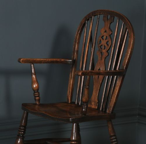 fig 6. Antique English Set Of 10 Ten Ash & Elm Windsor Wheel Back Kitchen Chairs (Circa 1900 - 1930)