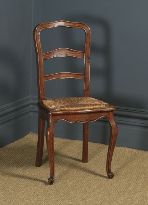 Antique French Louis XV Style Oak Ladder Back Kitchen Dining Chair (Circa 1910)