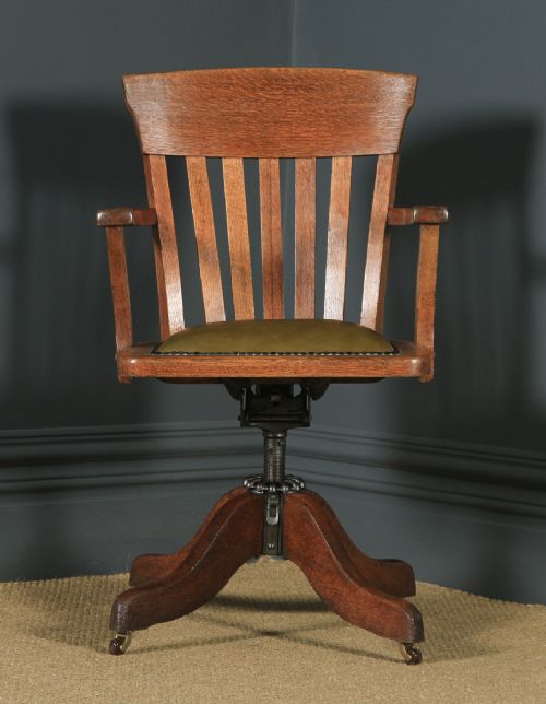 fig 1. Antique American Edwardian Oak & Green Leather Revolving Office Desk Arm Chair by Heywood Brothers & Wakefield Co., (Circa 1910)