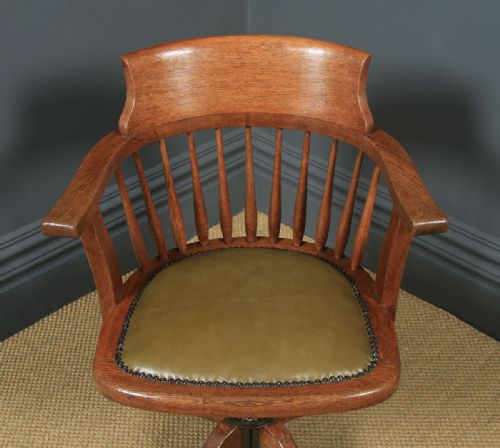 fig 3. Antique American Edwardian Oak & Green Leather Revolving Office Desk Arm Chair (Circa 1910)