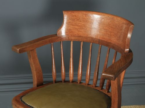 fig 4. Antique American Edwardian Oak & Green Leather Revolving Office Desk Arm Chair (Circa 1910)