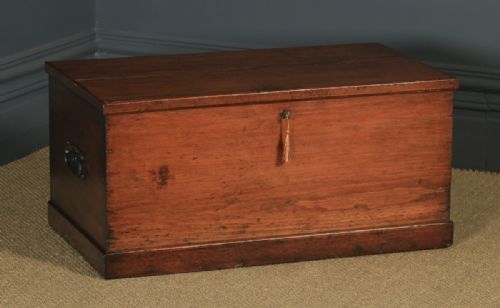 fig 1. Antique English Georgian Pine Trunk (Circa 1830)