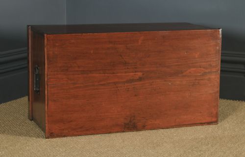 fig 3. Antique English Georgian Pine Trunk (Circa 1830)