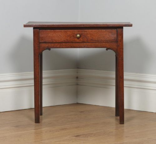 fig 2. Antique English Georgian Oak Country Side Table (Circa 1800)