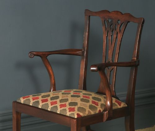 fig 6. Antique English Set of Six 6 Georgian Chippendale Mahogany Dining Chairs (Circa 1800)