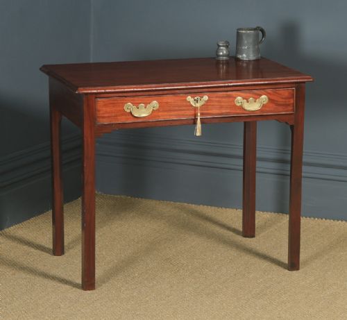 Antique English Georgian Mahogany Occasional Hall Writing Lowboy Side Table (Circa 1780)