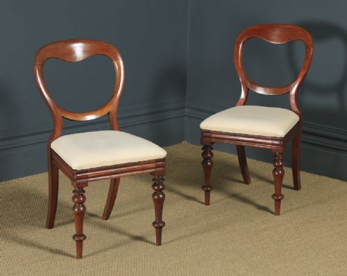 Antique English Victorian Pair of Mahogany Balloon Back Dining / Side Chairs (Circa 1860)