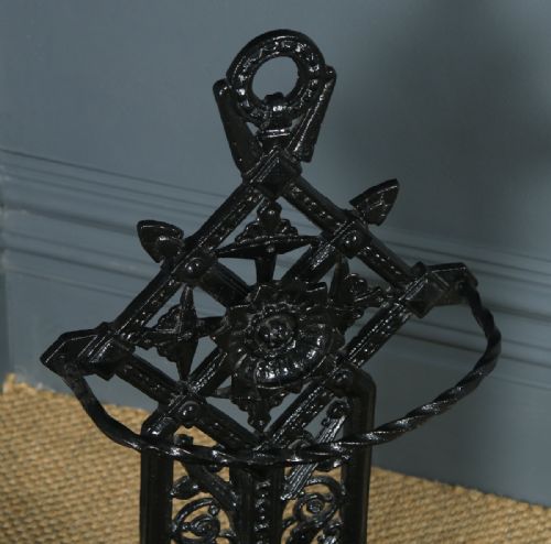 fig 2. Antique English Victorian Cast Iron Painted Stick & Umbrella Hall Stand (Circa 1890)