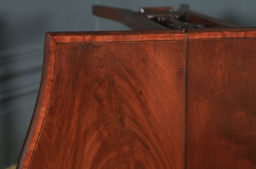 fig 5. Small Antique English Edwardian Sutherland Mahogany Occasional / Side Table (Circa 1901)