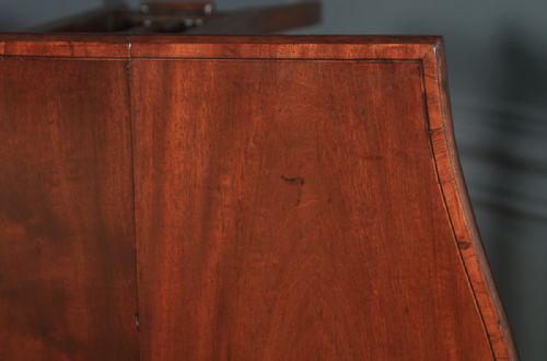 fig 6. Small Antique English Edwardian Sutherland Mahogany Occasional / Side Table (Circa 1901)