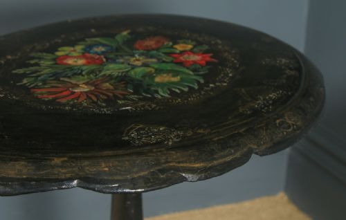 fig 5. Antique English Victorian Black Ebonised Chinoiserie Papier Mâché Folding Occasional Tripod Table (Circa 1870)