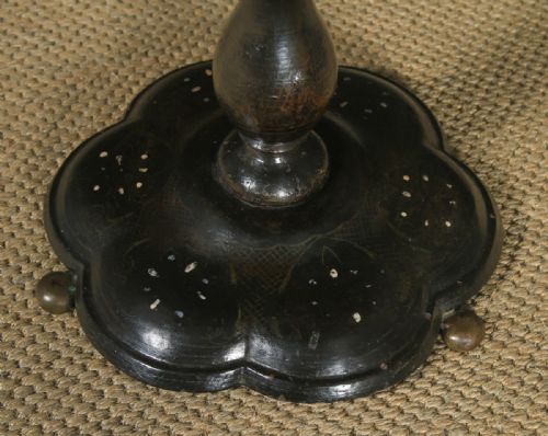 fig 6. Antique English Victorian Black Ebonised Chinoiserie Papier Mâché Folding Occasional Tripod Table (Circa 1870)