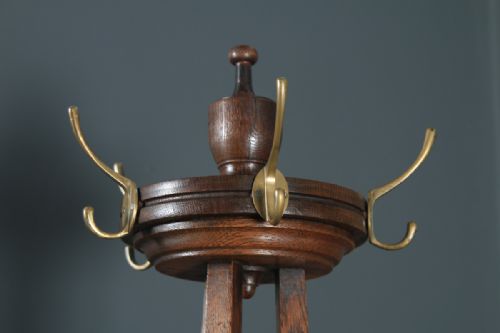 fig 4. Antique George V Oak & Brass Arts & Crafts Revolving Coat, Hat, Stick & Umbrella Hall Stand (Circa 1920)