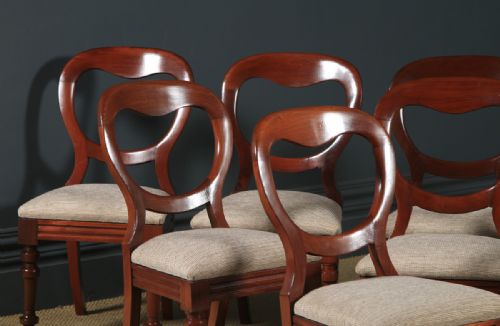 fig 2. Antique English Victorian Set of 12 Twelve Mahogany Balloon Back Dining Chairs (Circa 1860)