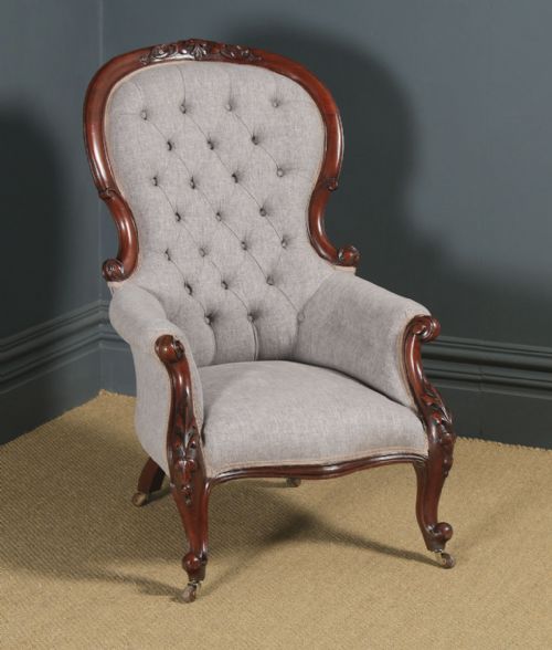 Antique English Victorian Mahogany Gentlemen’s Spoon Back Armchair (Circa 1850)
