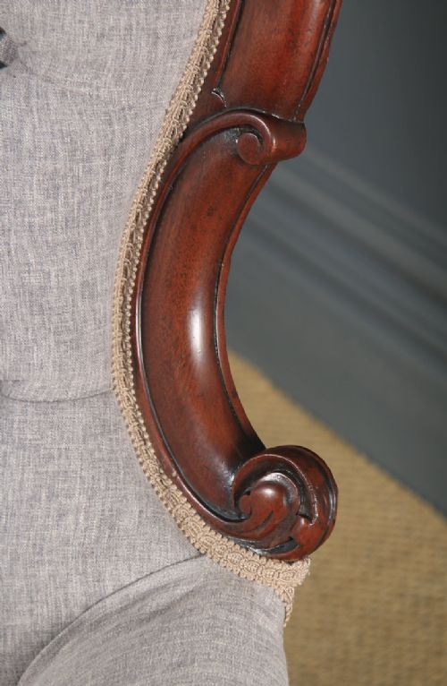fig 7. Antique English Victorian Mahogany Gentlemen’s Spoon Back Armchair (Circa 1850)