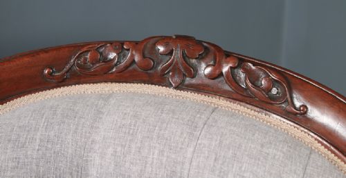 fig 6. Antique English Victorian Mahogany Gentlemen’s Spoon Back Armchair (Circa 1850)