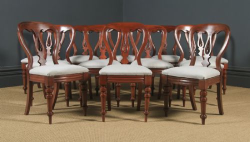 fig 2. Antique English Victorian Set of 12 Twelve Mahogany Balloon Spear Back Dining Chairs (Circa 1860)