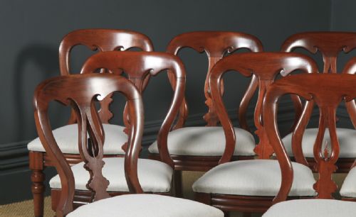 fig 5. Antique English Victorian Set of 12 Twelve Mahogany Balloon Spear Back Dining Chairs (Circa 1860)