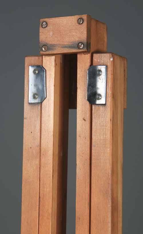 fig 5. Antique English George V Winsor & Newton Beech Artists Picture Painting Studio Folding Easel (Circa 1930)