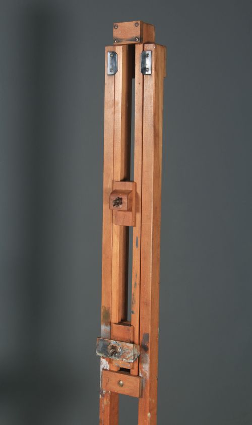 fig 6. Antique English George V Winsor & Newton Beech Artists Picture Painting Studio Folding Easel (Circa 1930)