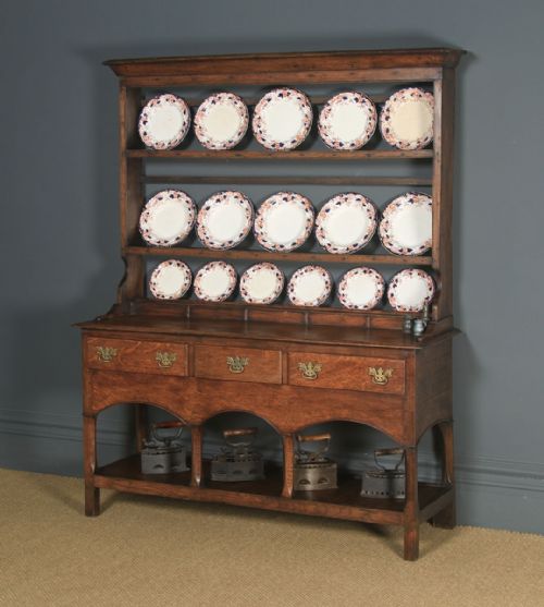 Antique Welsh Carmarthenshire Georgian Oak Dresser Base Sideboard Potboard & Rack (Circa 1790)