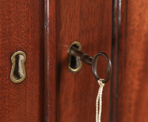 fig 5. Antique English Georgian Flame Mahogany Linen Press Chest of Drawers (Circa 1800)