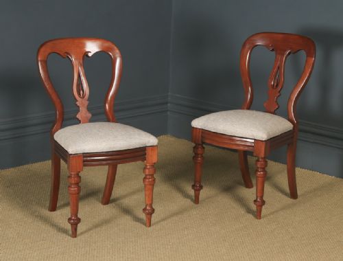 Antique English Victorian Pair Two Mahogany Balloon Spear Back Dining Chairs (Circa 1870)