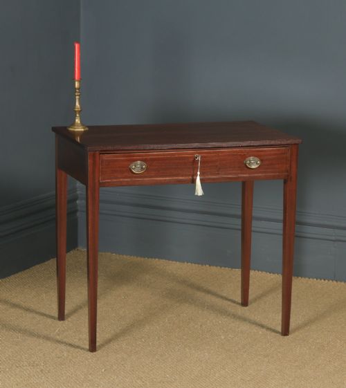 Antique English Georgian Regency Mahogany Inlaid Side Occasional Lamp Table (Circa 1820)