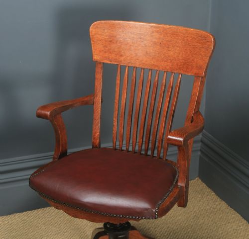 fig 4. Antique American Edwardian Art Nouveau Oak Revolving Office Desk Arm Chair by Johnson Chair Co. (Circa 1910)