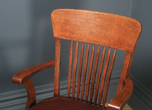fig 5. Antique American Edwardian Art Nouveau Oak Revolving Office Desk Arm Chair by Johnson Chair Co. (Circa 1910)