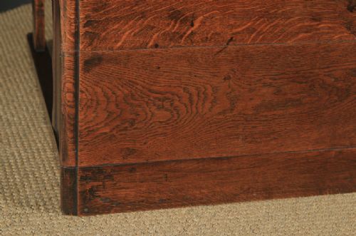fig 5. Antique English Victorian 17th Century Style Oak Dresser Base Sideboard (Circa 1890)