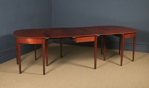 fig 1. Antique English Georgian Flame Mahogany Extendable ‘D’ End Dining Table Seats 8 Persons (Circa 1800)