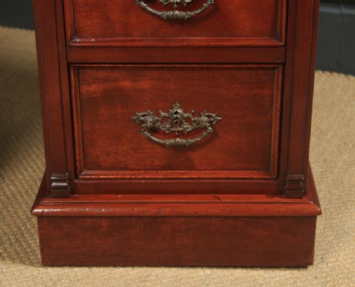 fig 5. Antique English Pair of Victorian Mahogany Bedside Tables / Chests / Nightstands (Circa 1900)