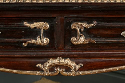 ANTIQUE FRENCH 19TH CENTURY LOUIS XV GILT LEATHER BUREAU PLAT DESK WRITING TABLE CIRCA 1880 - ADDITIONAL PHOTO 29