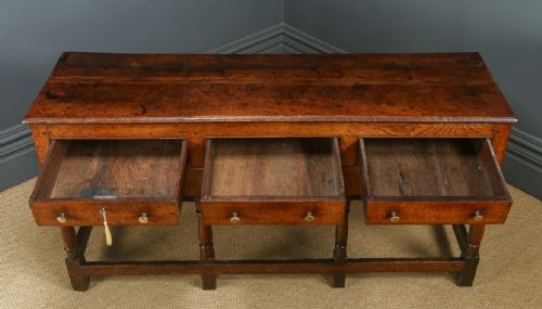 fig 4. Antique Border Counties Georgian Montgomeryshire Oak Dresser Base / Sideboard (Circa 1760)