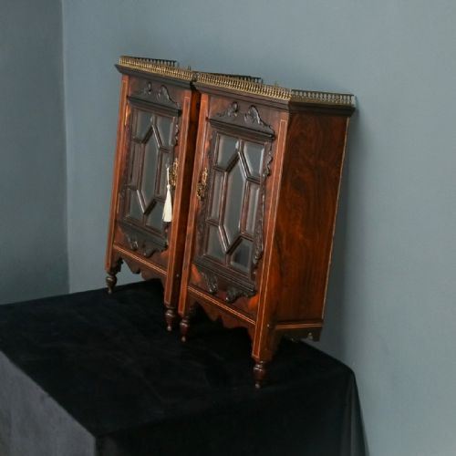 fig 2. Antique English Pair of Victorian Rosewood & Brass Wall Hanging Glazed Display Cabinets / Cupboards (Circa 1860)