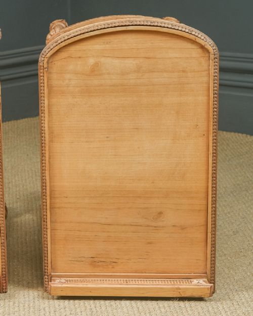 ANTIQUE ITALIAN 19TH CENTURY RENAISSANCE BEECH LIME WASHED BESIDE TABLES CABINETS NIGHTSTANDS CIRCA 1870 - ADDITIONAL PHOTO 4