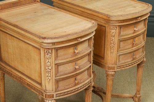 ANTIQUE ITALIAN 19TH CENTURY RENAISSANCE BEECH LIME WASHED BESIDE TABLES CABINETS NIGHTSTANDS CIRCA 1870 - ADDITIONAL PHOTO 7
