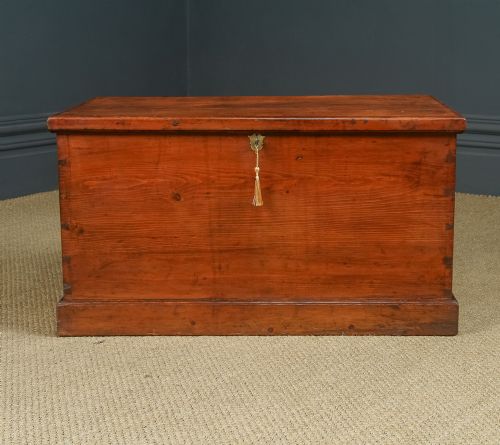 fig 4. Antique English Victorian Pine Flat-Top Blanket Box Chest Trunk Coffee Table (Circa 1840)