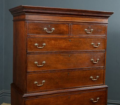 fig 5. Antique English Georgian Oak Chest on Chest with Drawers / Tallboy / Armoire (Circa 1780)
