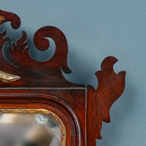 fig 6. Antique English Georgian Chippendale Style Mahogany & Gilt Wall Hanging Mirror (Circa 1890)