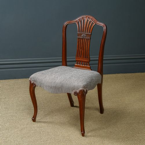 fig 1. Antique English Single / One Georgian Hepplewhite Mahogany Dining / Office / Desk / Occasional Chair (Circa 1790)