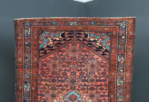 ANTIQUE EDWARDIAN 6FT 6 BY 4FT 4 PERSIAN HERIZ WOOL RED BLUE FLOOR RUG CIRCA 1910 - ADDITIONAL PHOTO 4